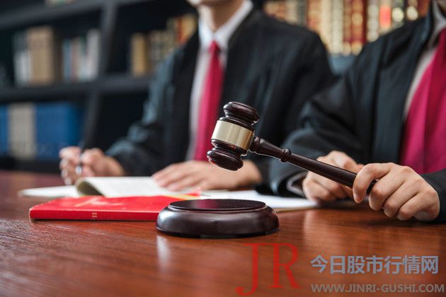 祥源 文化 (600576)发布公告称收到了杭州市中级人民法院发来的17份《民事判决书》