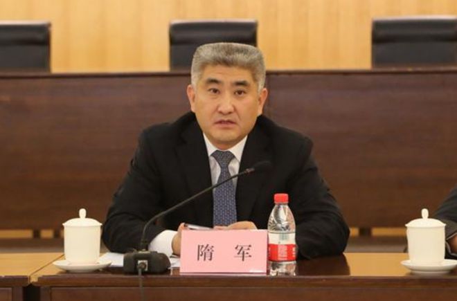 隋军辞任重庆银行副行长 回归重庆农商行担任行长